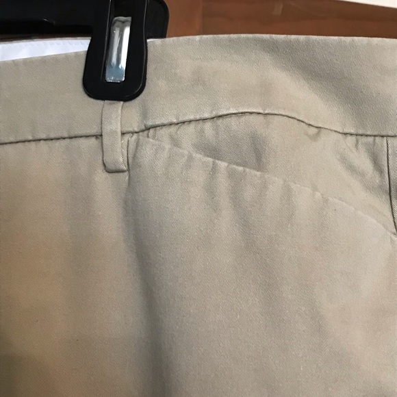 Worthington Khaki Pants Size 18 - Picture 3 of 6